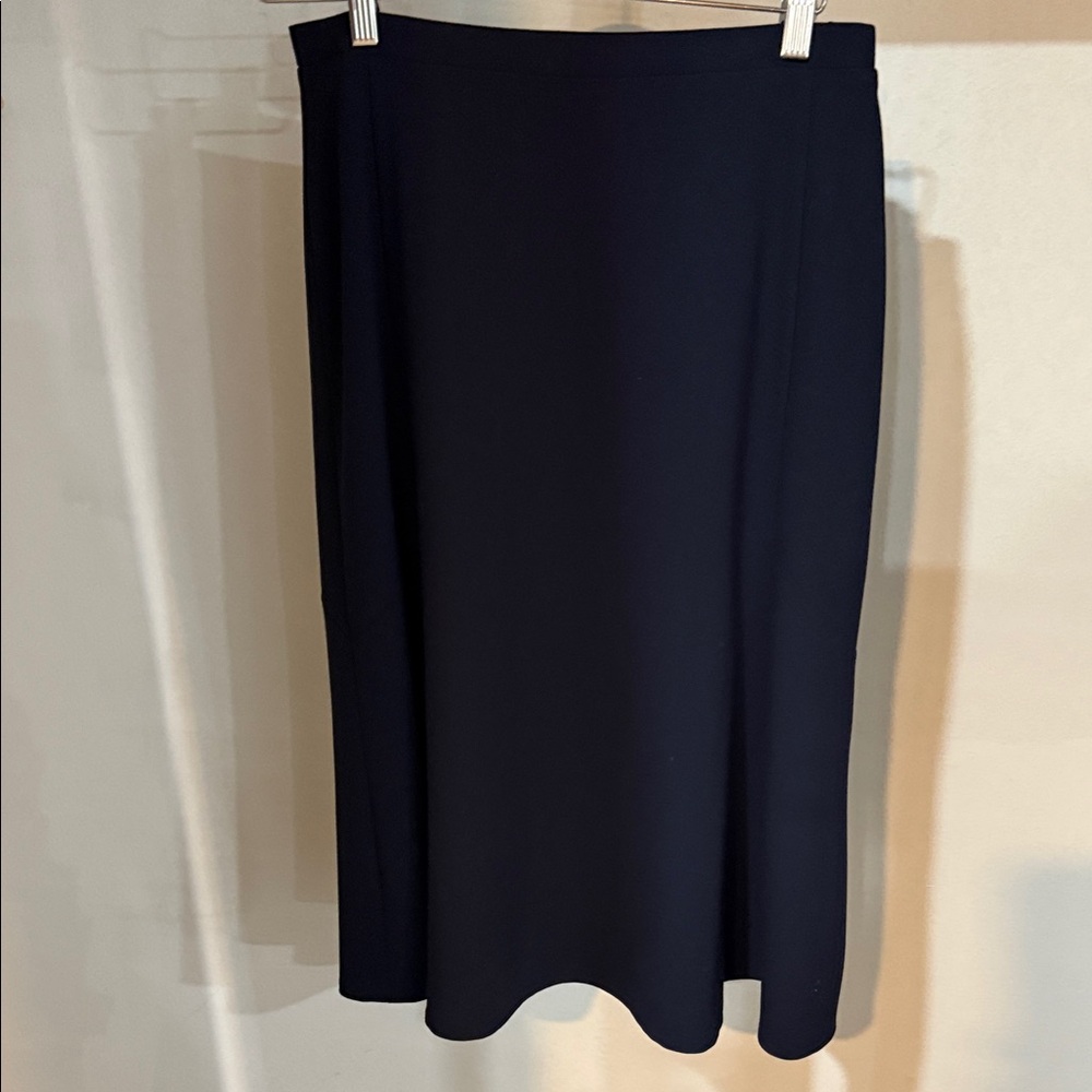 Chic Black Midi Skirt